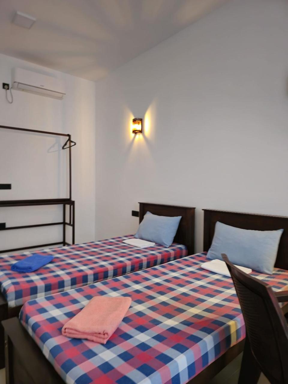 Sailors Mirissa Hotell Exteriör bild